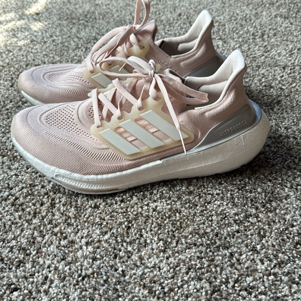 Adidas Women's Soft Pink ultraboost